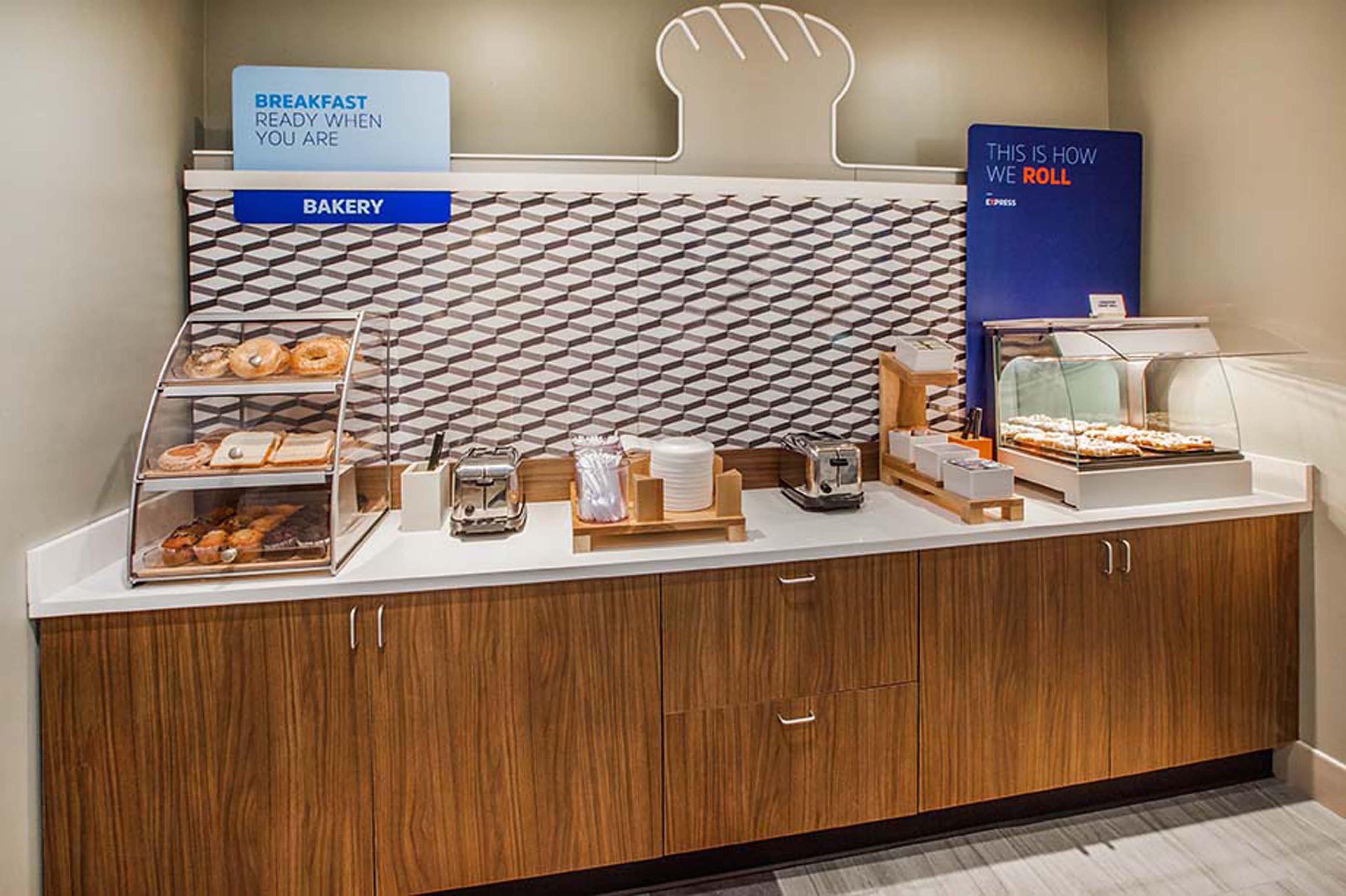 Holiday Inn Express & Suites Florence By Ihg מראה חיצוני תמונה