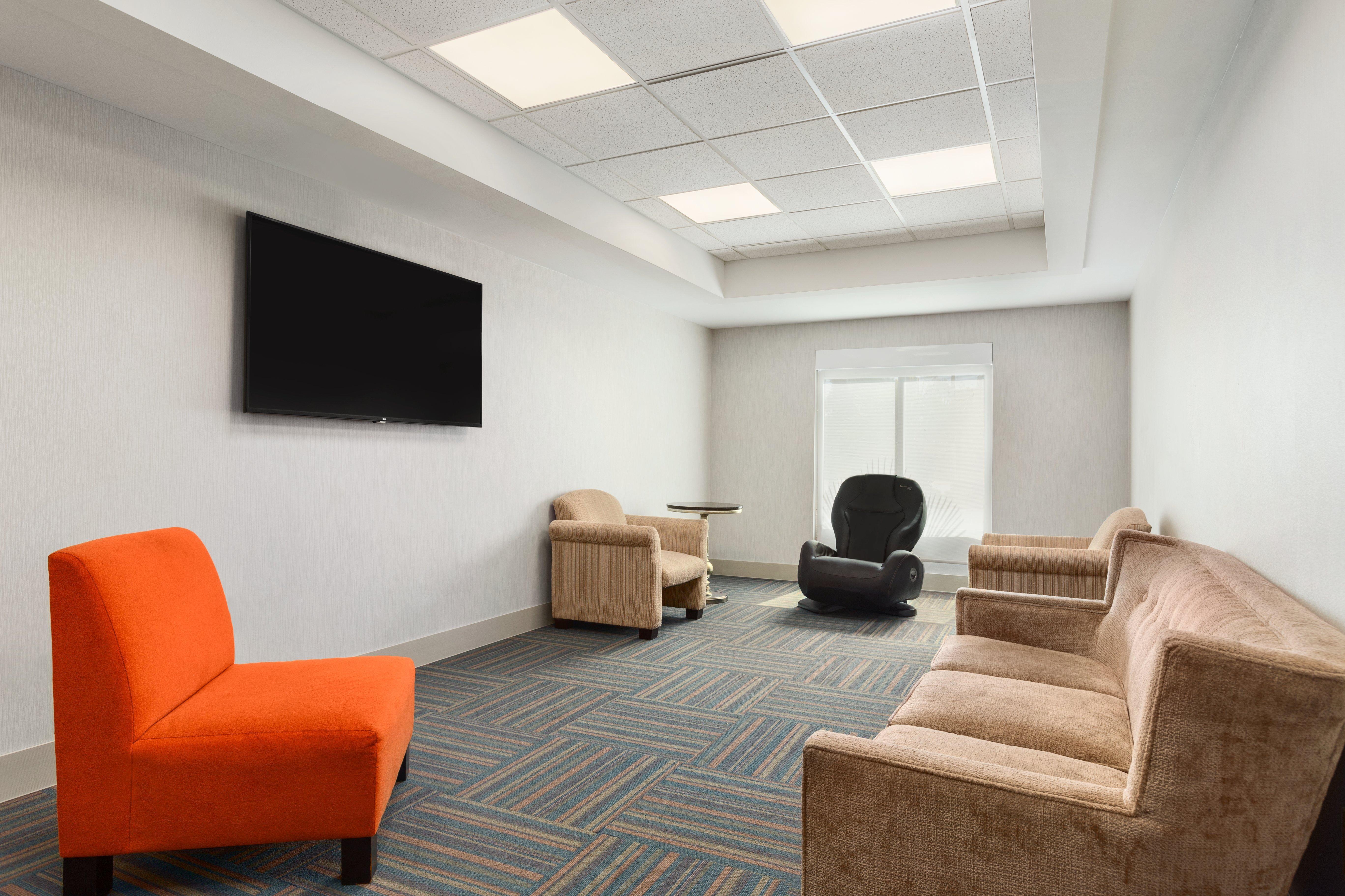 Holiday Inn Express & Suites Florence By Ihg מראה חיצוני תמונה